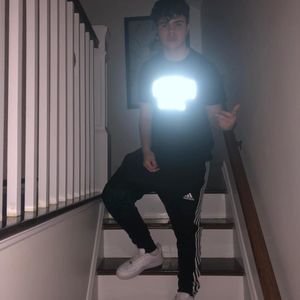 Meet your Posher, Derryck